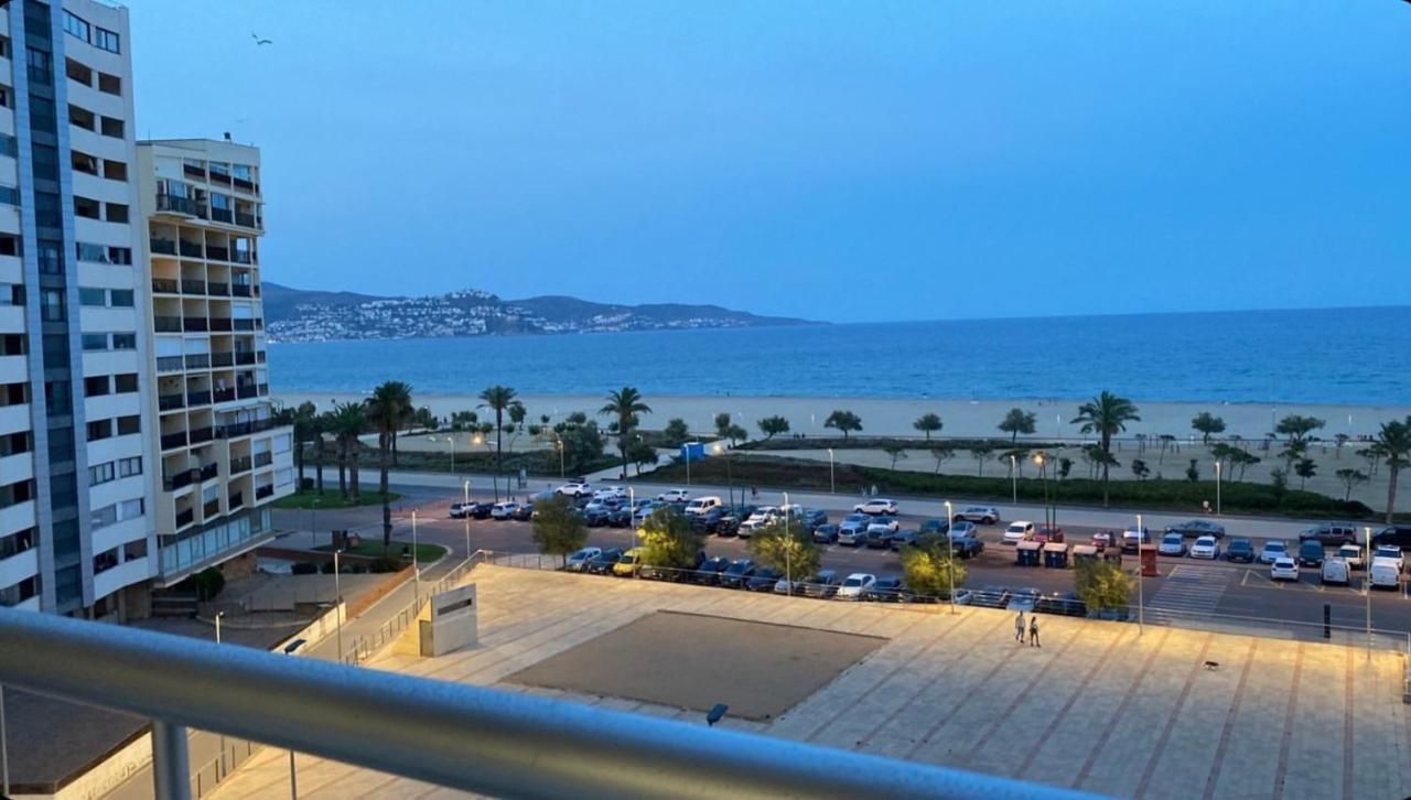 אמפוריבראבה Apartamento Con Vistas Al Mar - Wifi - Aire Acondicionado מראה חיצוני תמונה