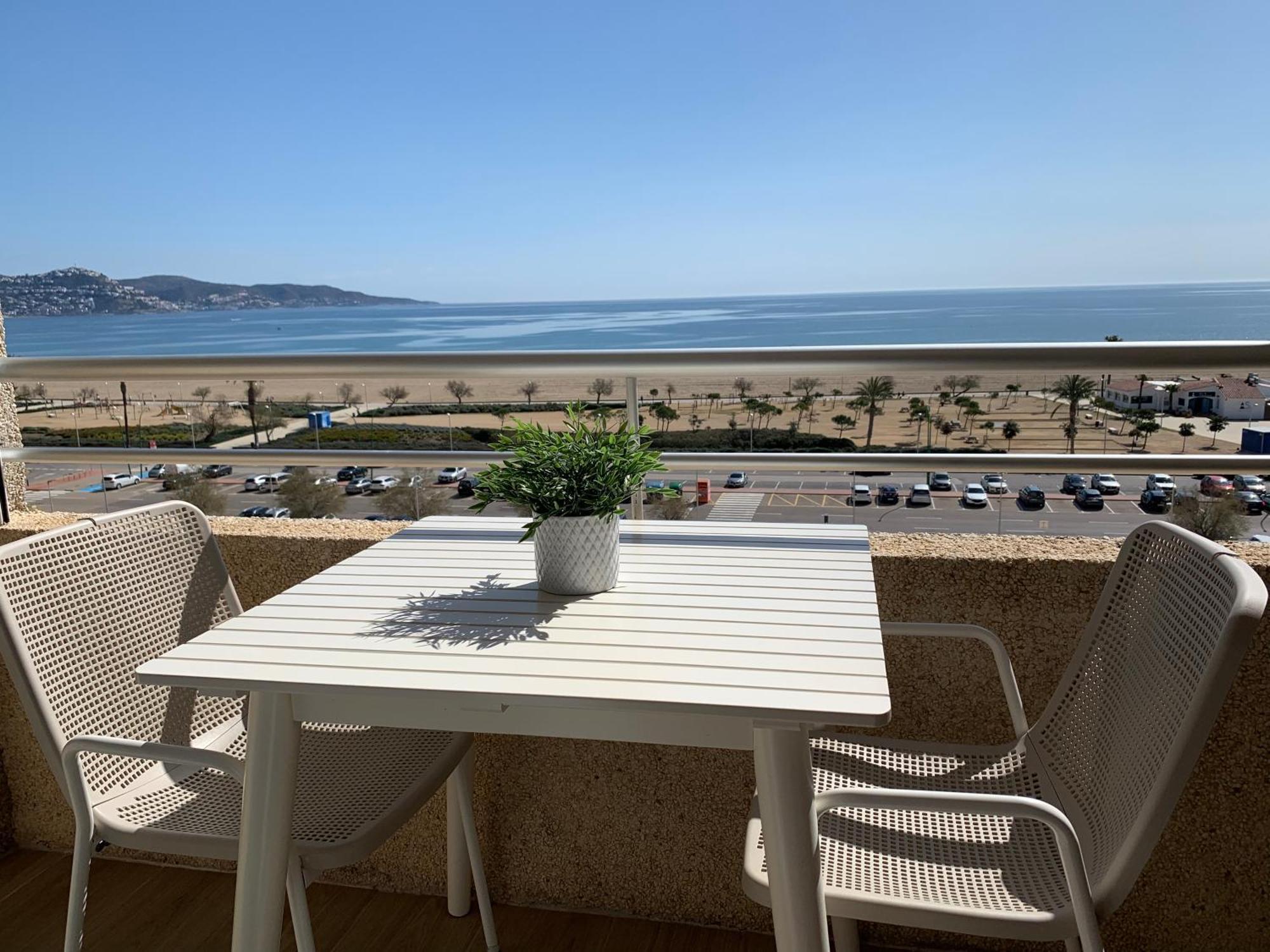 אמפוריבראבה Apartamento Con Vistas Al Mar - Wifi - Aire Acondicionado מראה חיצוני תמונה